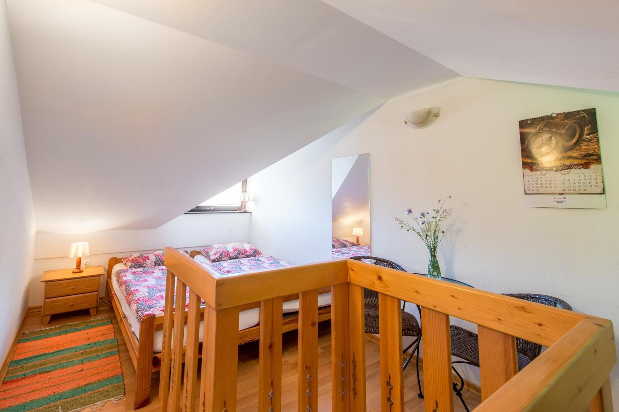 דולנז'סקה טופליסה Apartments Jaka חדר תמונה
