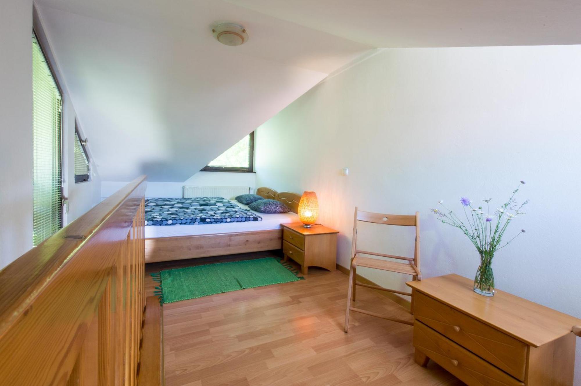 דולנז'סקה טופליסה Apartments Jaka חדר תמונה